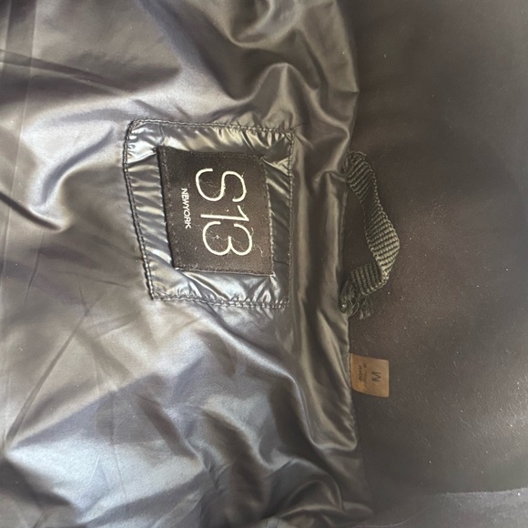 Men's Black Hooded Puffer Jacket - Picture 4 of 6